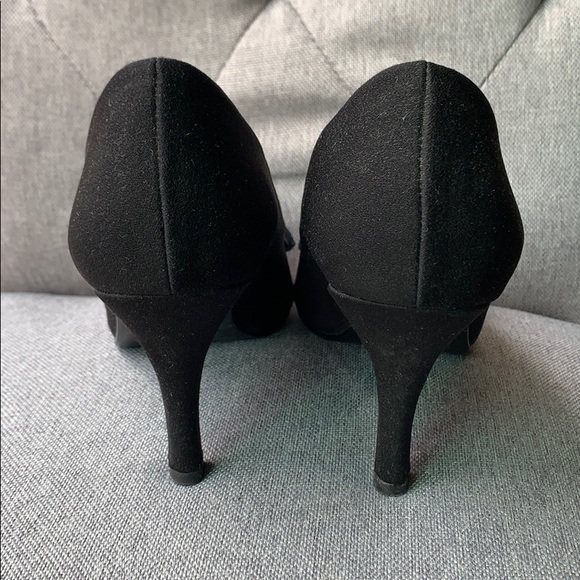 Caparros Black Pumps with Bows Sz 6 - Picture 5 of 8